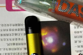 悦刻一代二代三代四代哪个好？